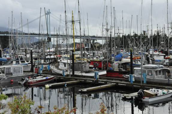 A movimentada marina de Sitka, no sudeste do Alaska